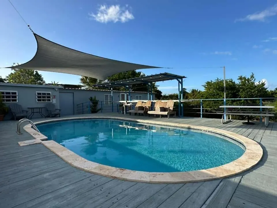 Fabu Family Vacay Hotel Arecibo